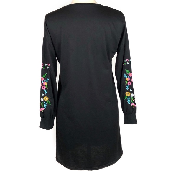 Long Sleeve Sweatshirt Dress Floral Embroidery - Picture 2 of 9